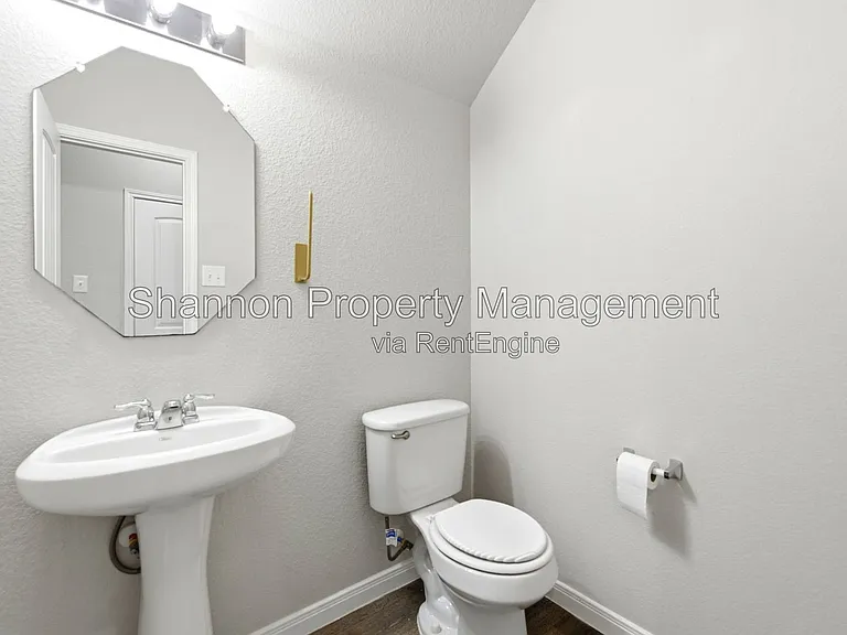 24703 Signorelli Way — Photo 35
