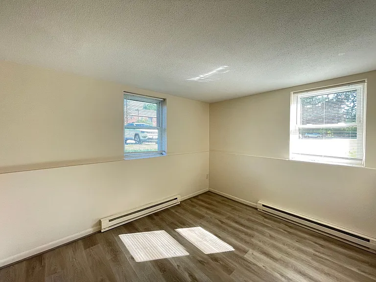 181 Loudon Rd #203 — Photo 10