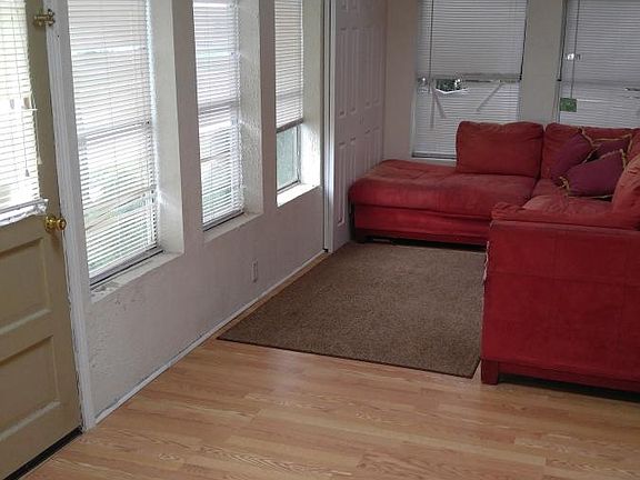 Sunroom!!