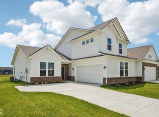 2225 Aviary Ln, Danville, IN 46122