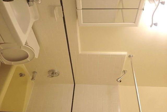 2nd image of 417 W 50th St APT 1A