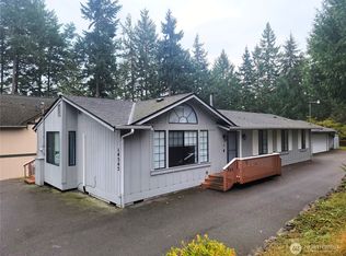 14545 NW Tree Top Ln, Seabeck, WA 98380