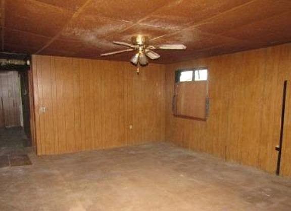 Additional Living Room