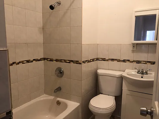 Rented by Yup Realty LLC | media 17