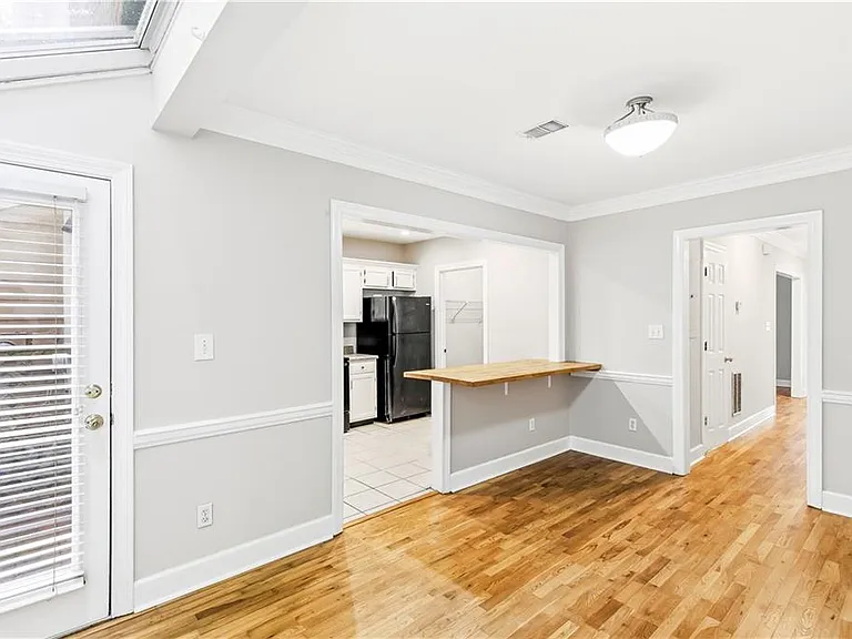 7500 Roswell Rd #80 — Photo 10