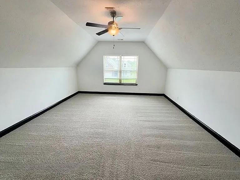297 Fieldstone Ln #9B — Photo 9
