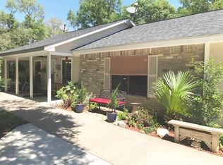 20411 Bent Oak Ln, Damon, TX 77430