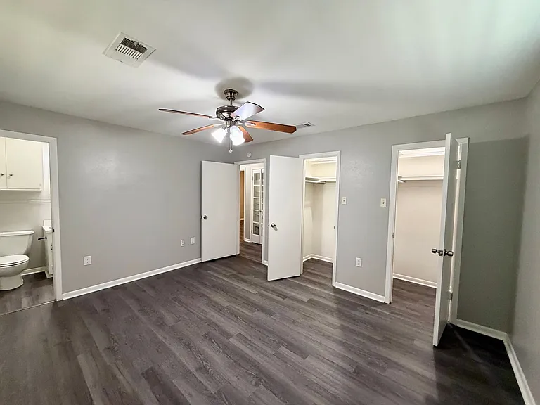 3310 Macarthur Dr — Photo 14
