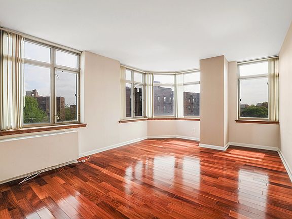 3rd image of 112-01 Queens Blvd #5B