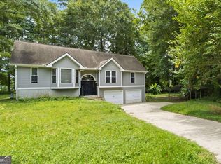 143 Wooddale Ln, Carrollton, GA 30117