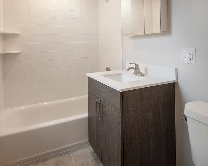 The Parkview at Polifly: In-Unit Washer & Dryer, Heat and Water Included, and Cat & Dog Friendly — Photo 47