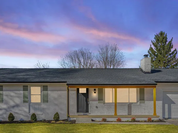 9859 Massanutten Ave, New Market, VA 22844