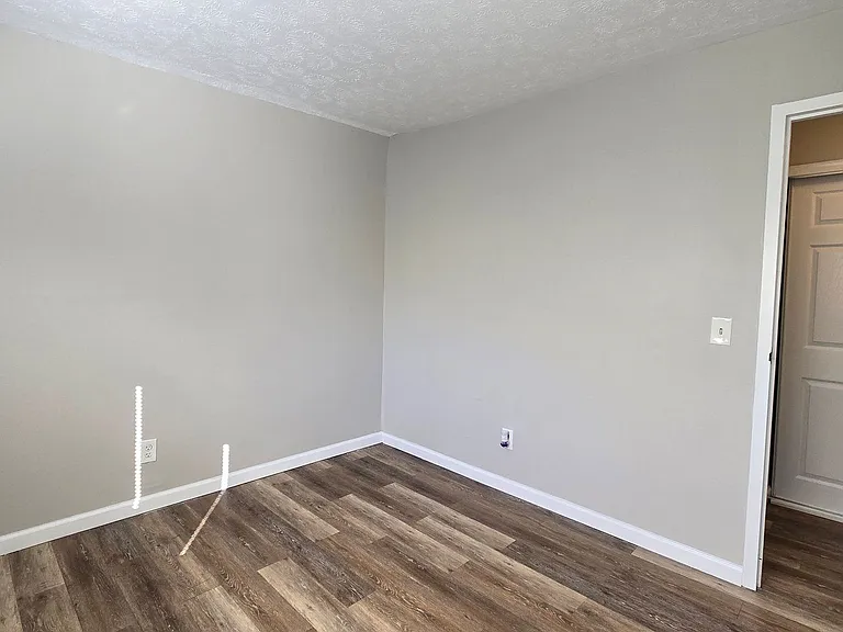 1599 Glen Parker Ave #11 — Photo 9