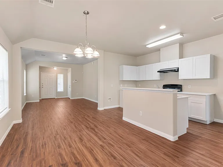 14954 Huntington Willow Ln — Photo 5