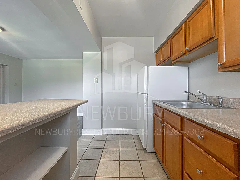 WestWood Apartments — Photo 11