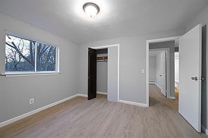 3rd image of 30 Bear Mountain Dr