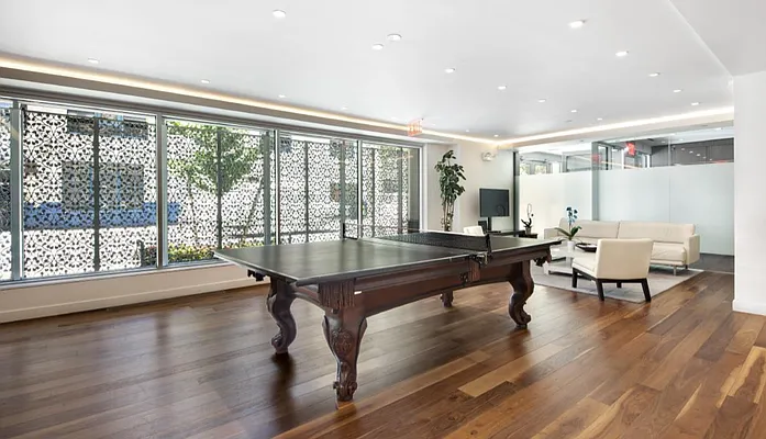 Rented by Compass | media 16