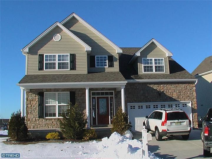1st image of 117 Rosemary Ct