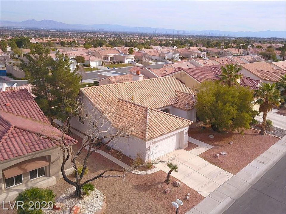 1st image of 2724 Childress Dr