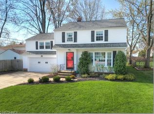 5308 Marian Dr, Lyndhurst, OH 44124