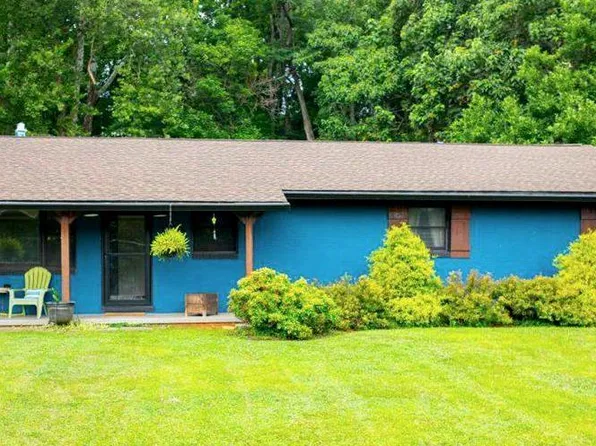 61 Natalie Ln, Harpers Ferry, WV 25425