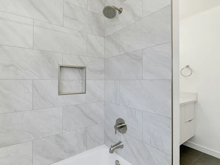 1531 Sundale Rd — Photo 9