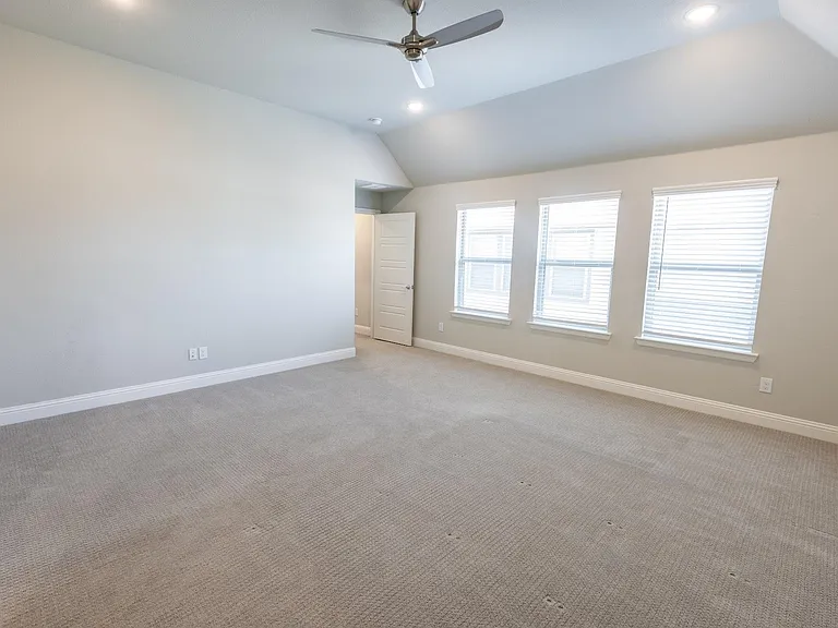 8521 Ottowa Rdg — Photo 26