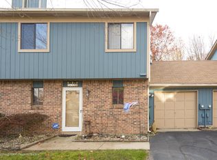 3 Seagull Ln #1000, Howell, NJ 07731