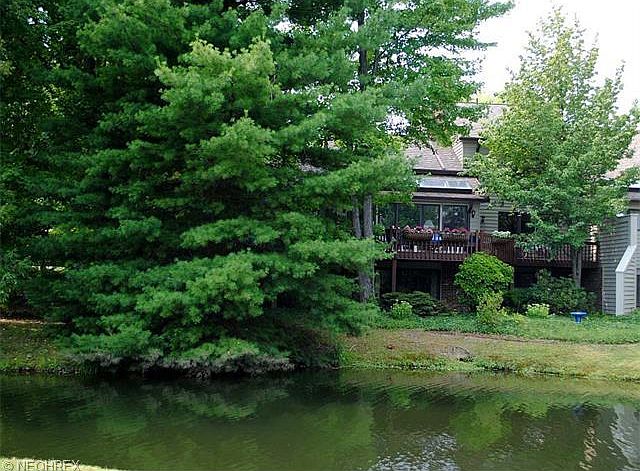 1st image of 284 Twin Creeks Dr