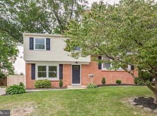 35 Joans Ln, Berlin, NJ 08009