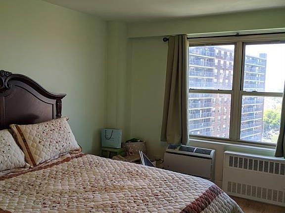 4th image of 2652 Cropsey Ave APT 12B