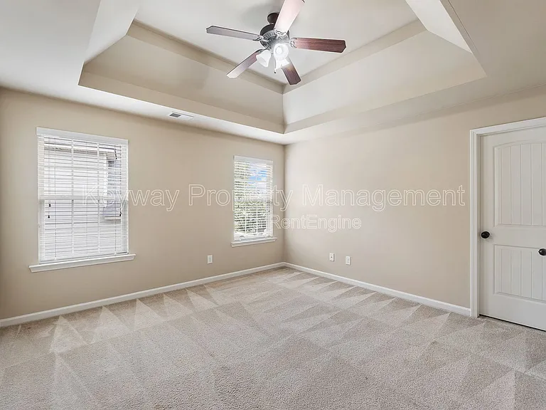 6017 Reynolds Cir — Photo 25