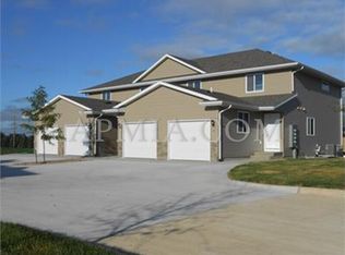 1115 Prairie Rose Dr SW SUITE C, Cedar Rapids, IA 52404
