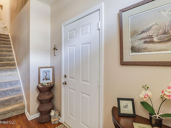 3rd image of 2252 Beach Dr APT 605