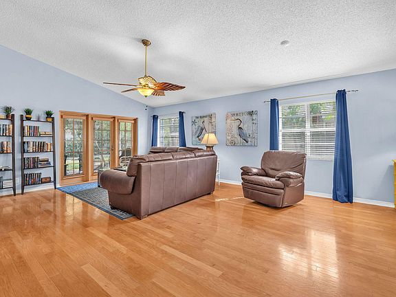 5th image of 6080 Beaconwood Road