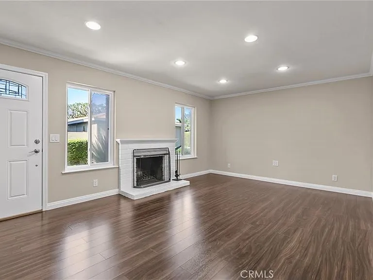 15879 Bogart Ct — Photo 13