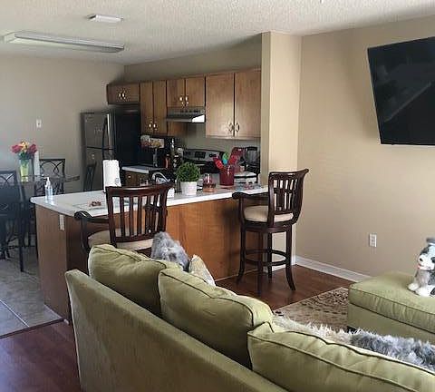 3rd image of 2054 Sunvista Ln