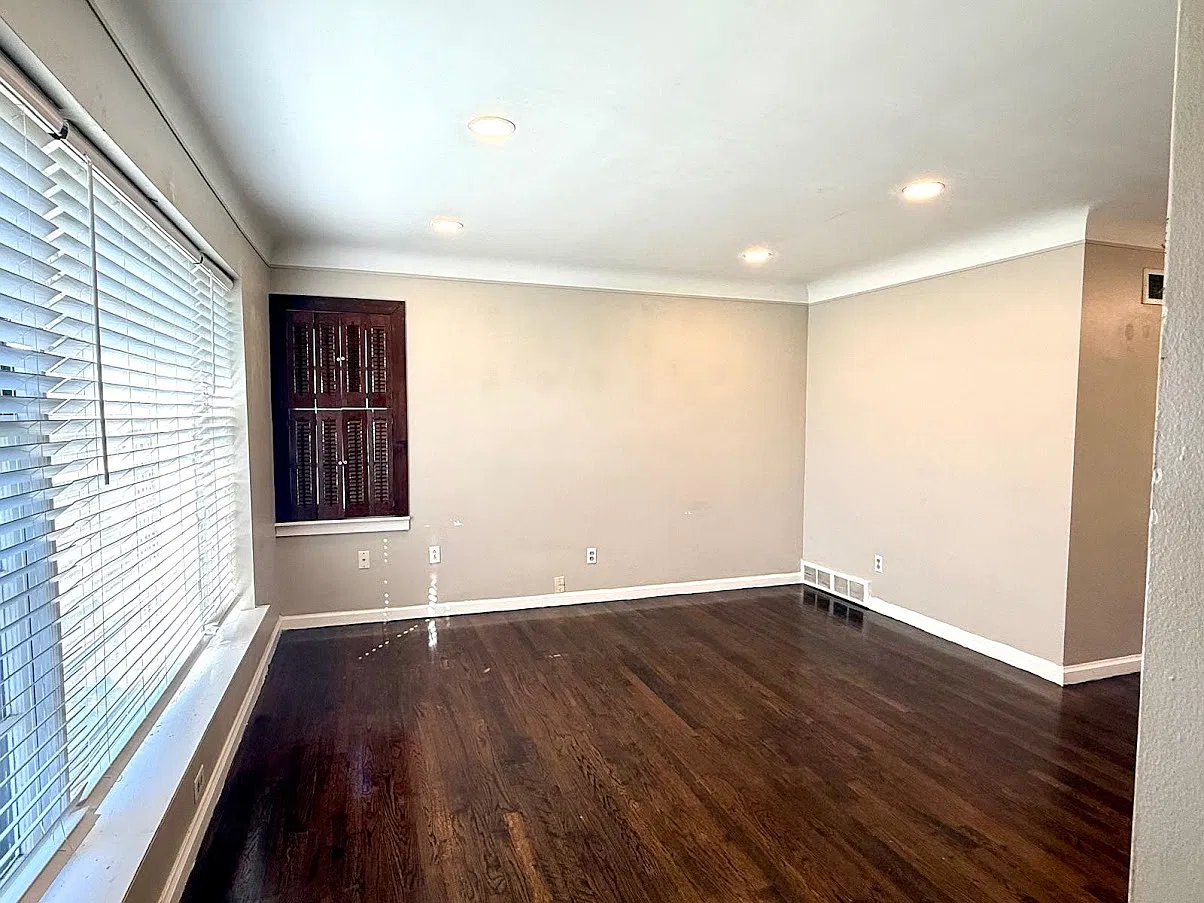 22730 Lilac Street — Photo 4