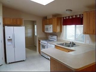 2nd image of 1730 N Hodges Ln