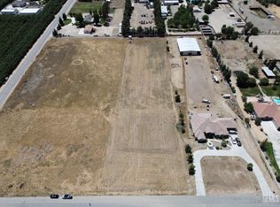 6621 Ryan Park Ct, Bakersfield, CA 93313