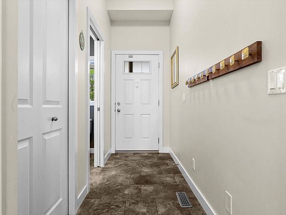 4th image of 2802 Kings Heights Gate SE #149