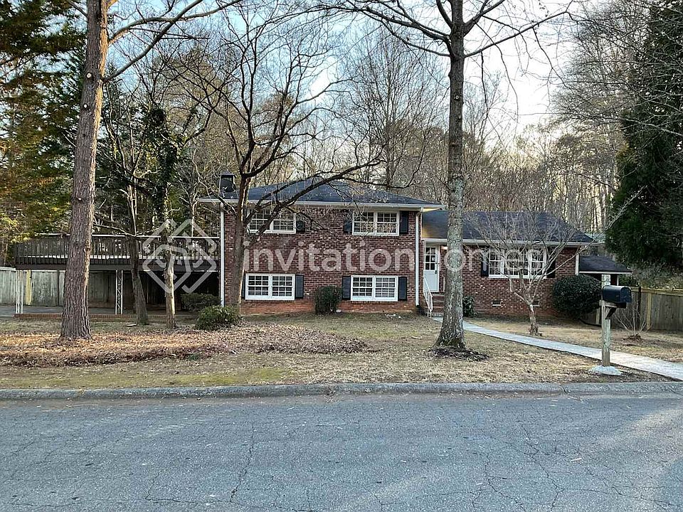 1st image of 2740 Gettysburg Ln SE