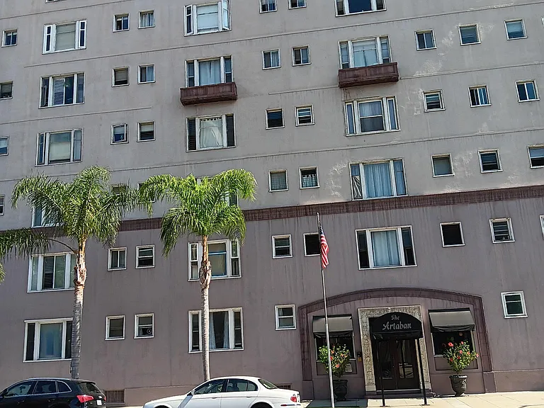 10 Atlantic Ave — Photo 7