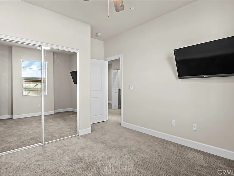 9834 Jersey Ave #11 — Photo 37