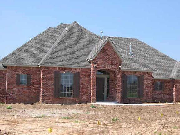 2nd image of 4415 Topaz Cir