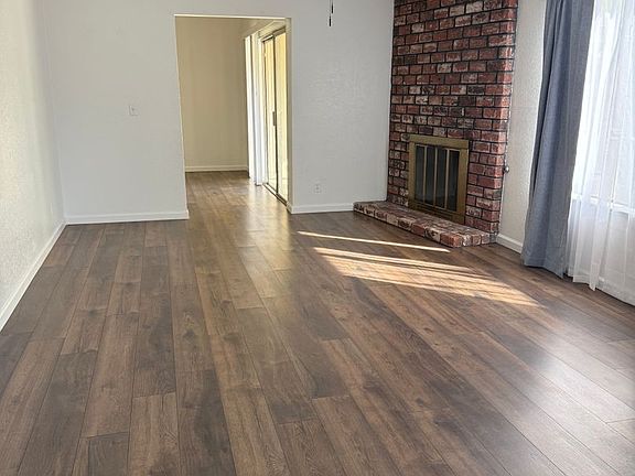 2nd image of 3356 Meadow Way