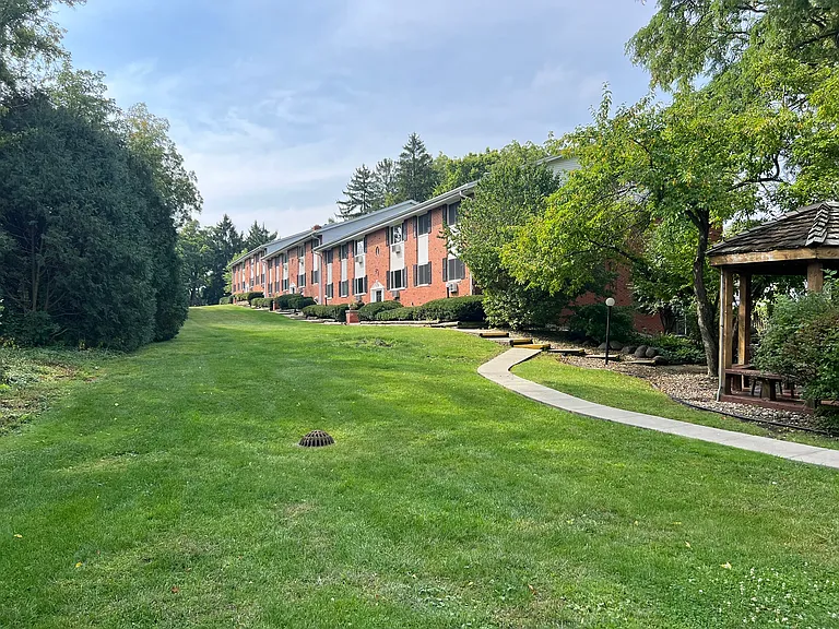 1321 W Main St #307 — Photo 18