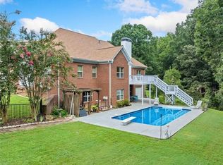 2200 Spruce Lake Dr, Dacula, GA 30019