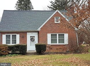 1513 Clearview Ave, Lancaster, PA 17601