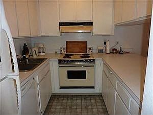 3rd image of 4465 Ocean Blvd Unit 45